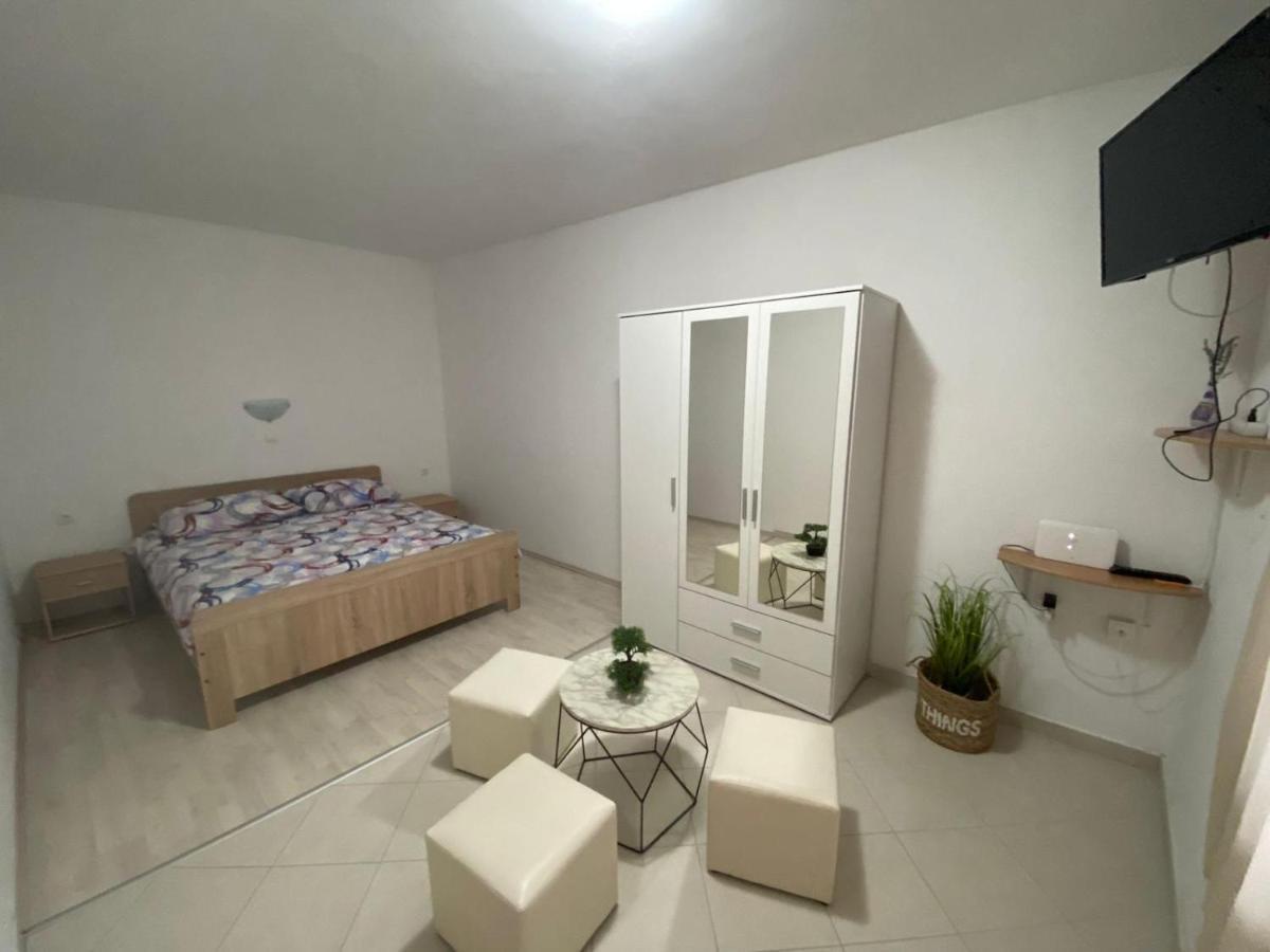 Apartman Nina Daire Posedarje Dış mekan fotoğraf